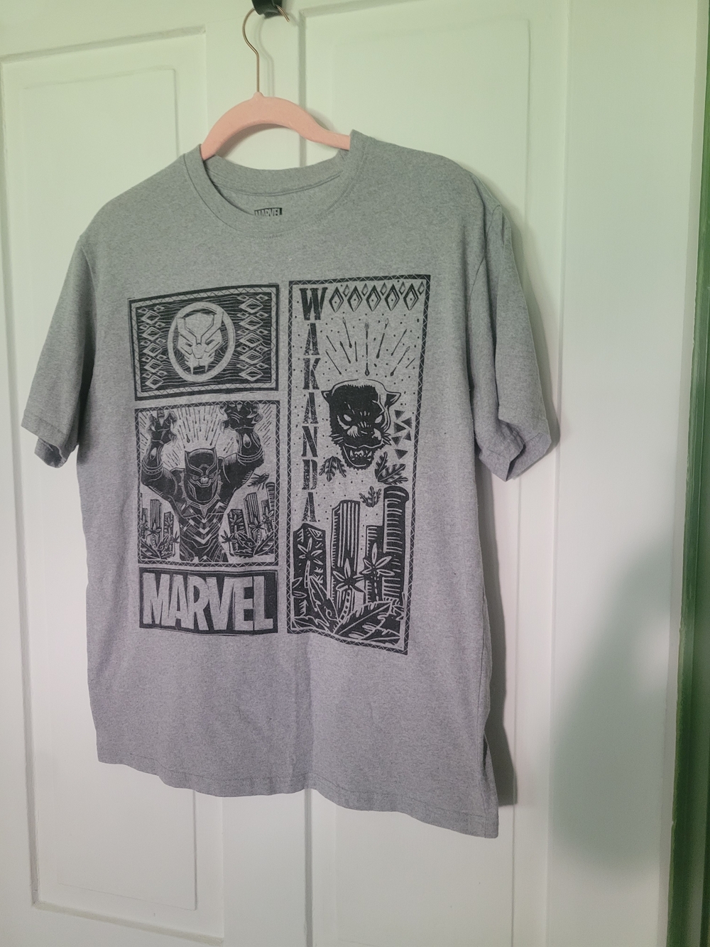 Marvel Black Panther Wakanda Graphic Tee - Gray